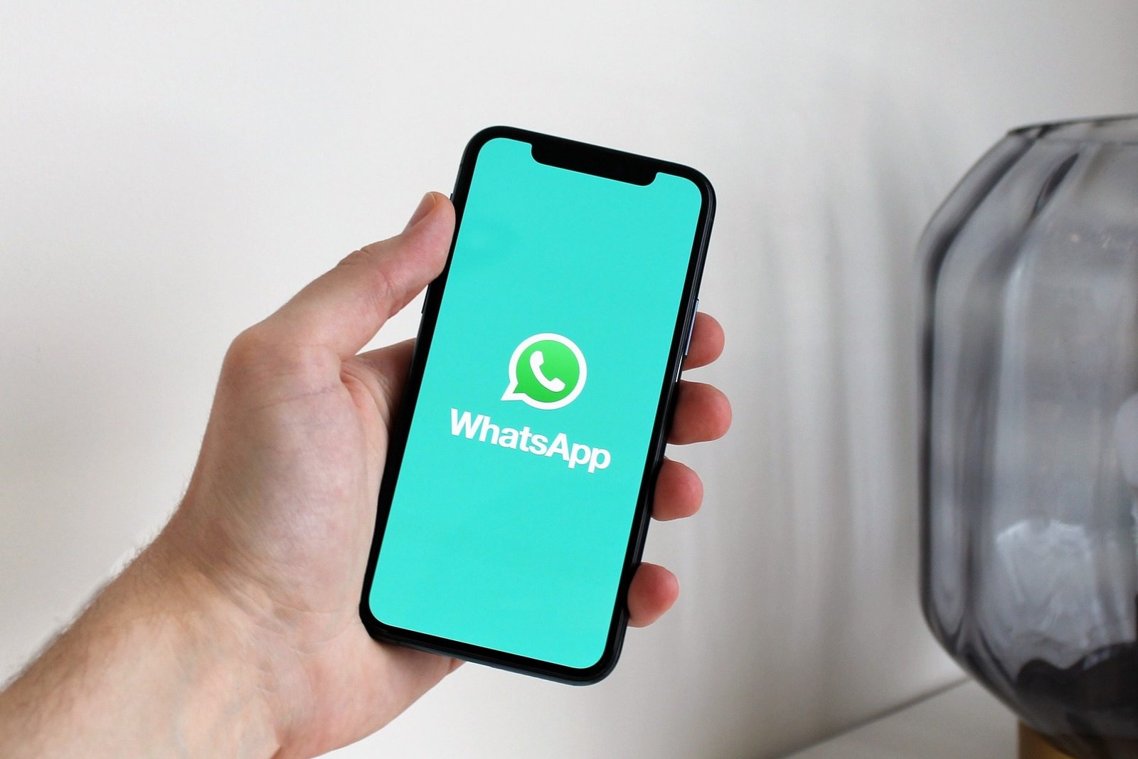 WhatsApp introduces new feature to personalise user interactions
